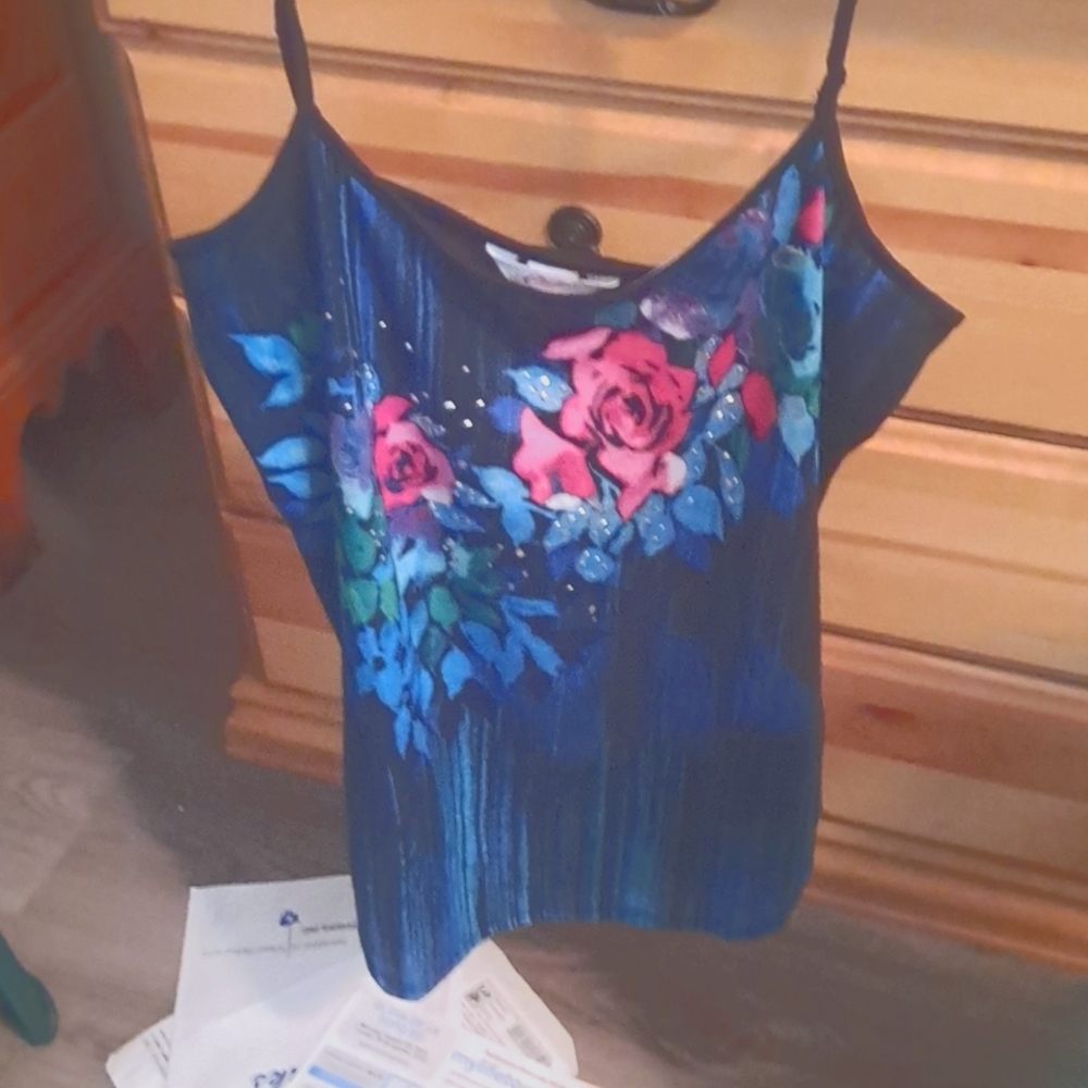 Extra large spaghetti strap tank top